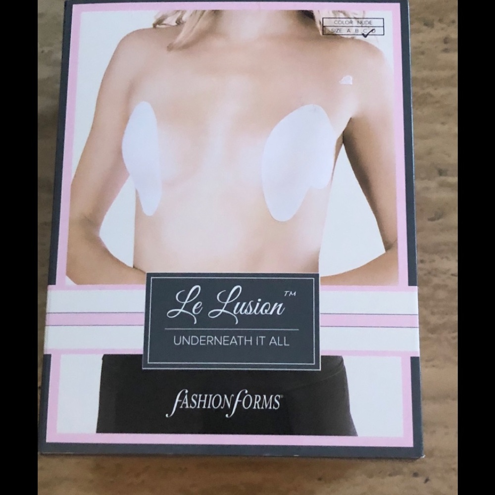 NWT Fashion Form Le lusion Underneath all bra